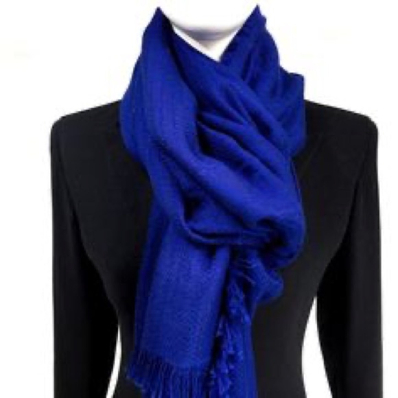 Hobbs London Fringed Wool Scarf - Picture 1 of 8